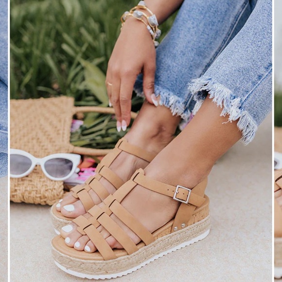 Soda Gladiator Sandal Platform Espadrille - Picture 14 of 15